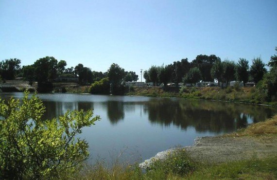 Camping Turtle Beach - Manteca, États-Unis : Prix forfait, photos et avis